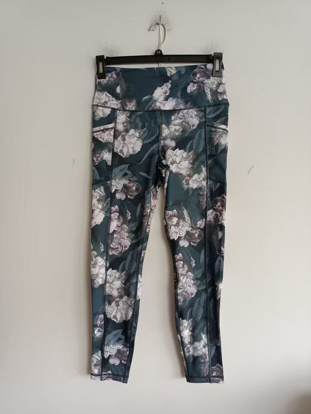 Ladies Yoga Pants Green Print